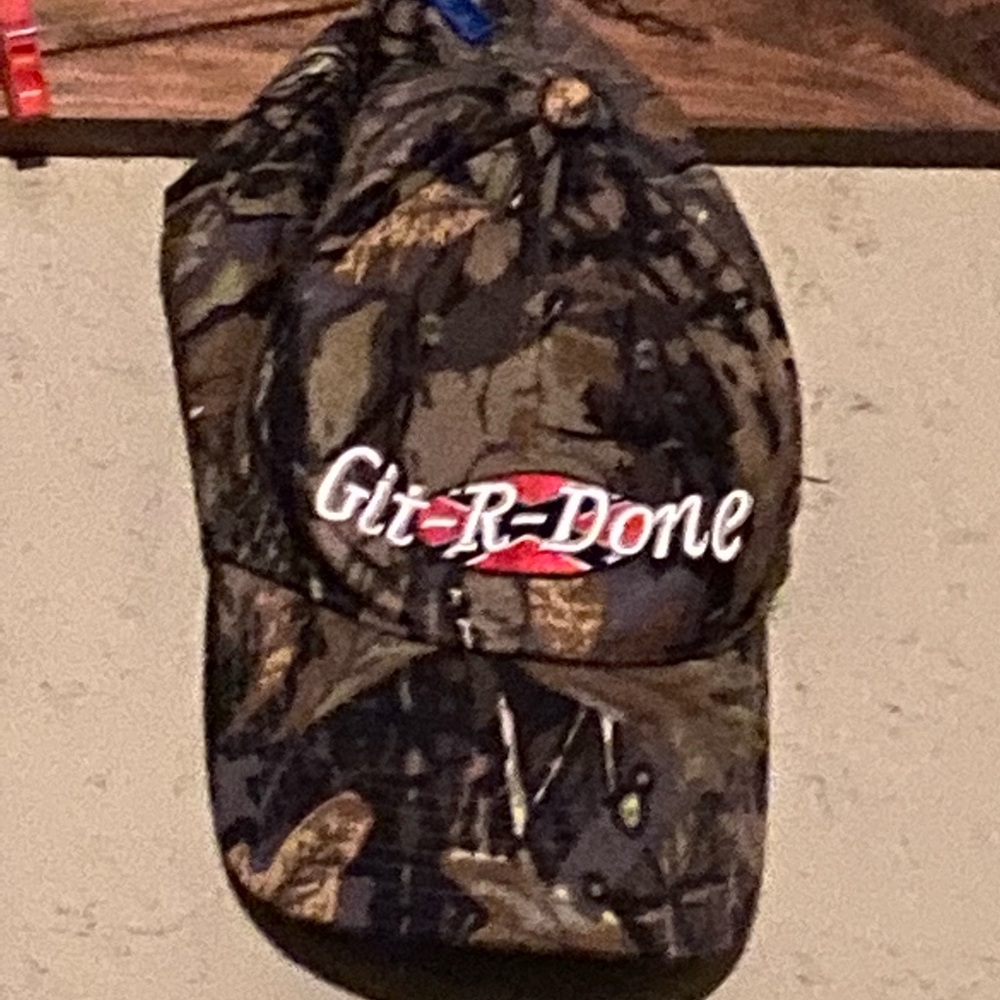 Git-R-Done hat